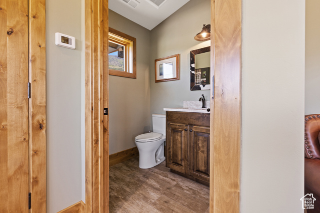 Photo 32 for MLS #2091669 at 3911 N Zermatt St