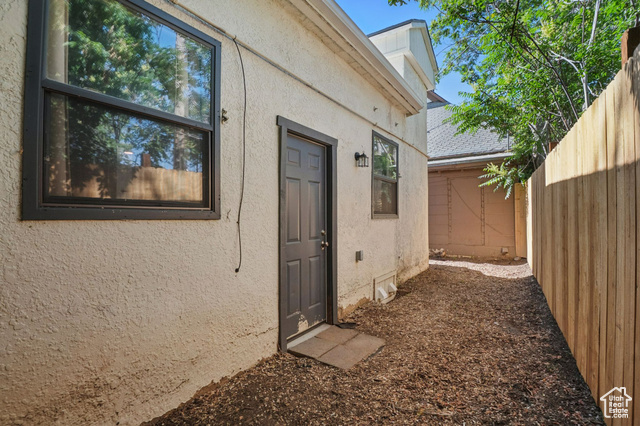 Photo 20 for MLS #2091678 at 2973 Adams Ave