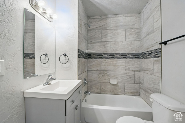 Photo 7 for MLS #2091678 at 2973 Adams Ave