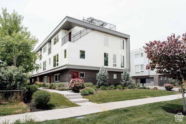 736 S 300 E #1A, Salt Lake City UT 84111