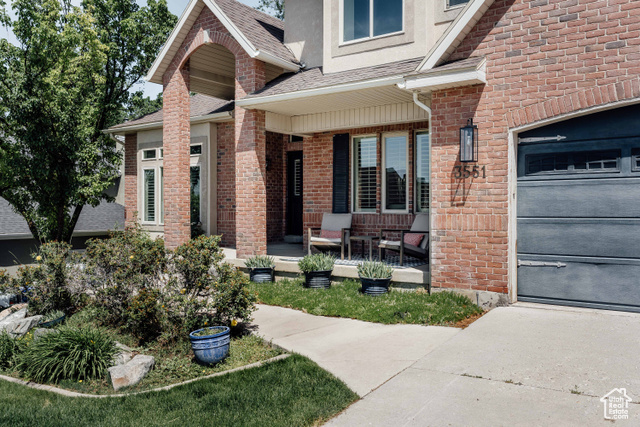 Photo 2 for MLS #2091742 at 3551 S Huntington Dr
