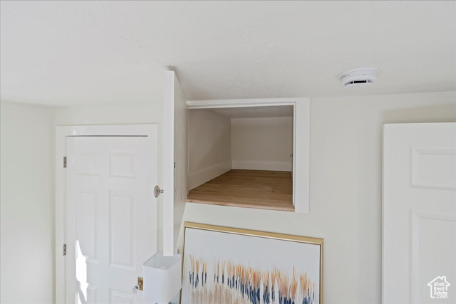 Photo 15 for MLS #2091775 at 841 E 20 Th St