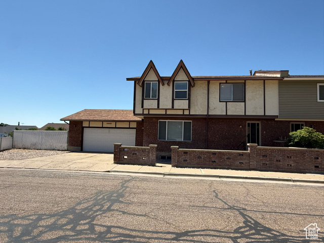 5509 S 2150 W, Roy UT 84067