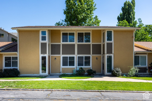 330 E PEACH LN, Bountiful UT 84010