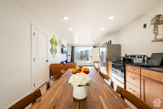 Photo 9 for MLS #2091790 at 342 E Overlook Ln