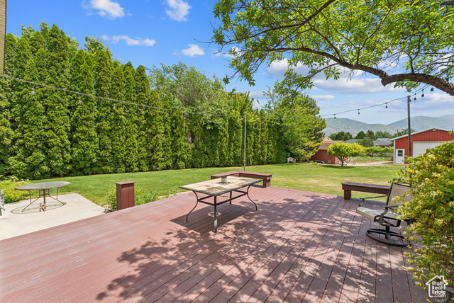 Photo 31 for MLS #2091803 at 1087 W Barnes Dr