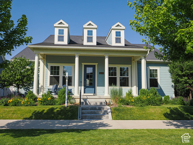 10426 S SPLIT ROCK DR, South Jordan UT 84009