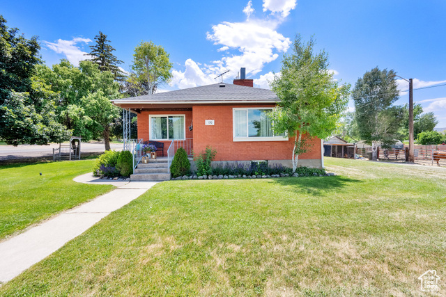 190 E 100 N, Mona UT 84645
