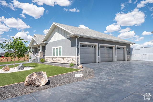 Photo 107 for MLS #2091876 at 4552 N 2525 West