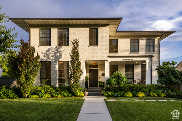 2008 E LAIRD DR, Salt Lake City UT 84108