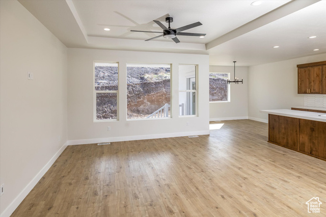 Photo 13 for MLS #2091906 at 156 N Sherwood Dr