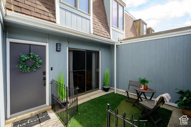 2918  MARRCREST WEST, Provo UT 84604