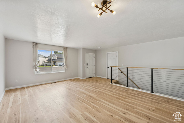 Photo 8 for MLS #2091938 at 1212 Pinehurst Cir