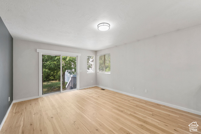 Photo 17 for MLS #2091938 at 1212 Pinehurst Cir