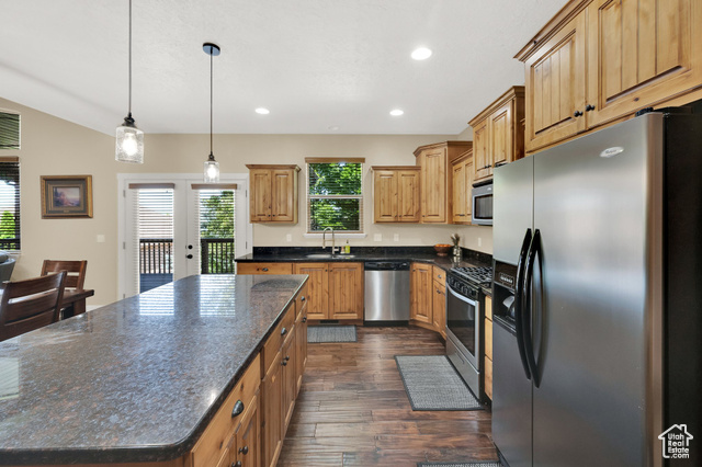 Photo 9 for MLS #2091958 at 385 E 1000 South #42