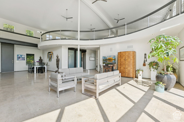 Photo 15 for MLS #2092030 at 3530 N State Road 32