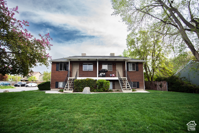 Photo 17 for MLS #2092031 at 350 E Mansfield Ave