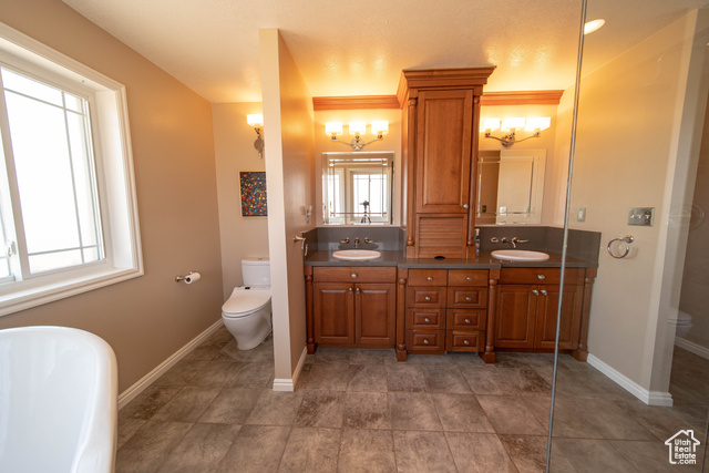 Photo 21 for MLS #2092050 at 1416 W Valley View Dr
