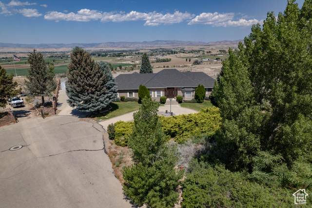 Photo 60 for MLS #2092050 at 1416 W Valley View Dr