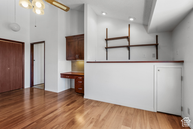 Photo 12 for MLS #2092060 at 771 E 17th Ave