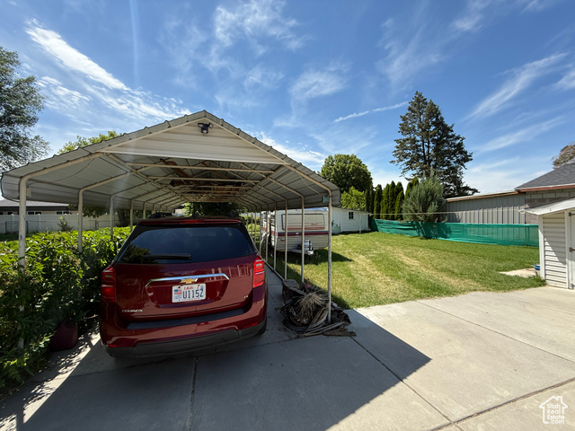 Photo 17 for MLS #2092095 at 1137 S Liberty Ave