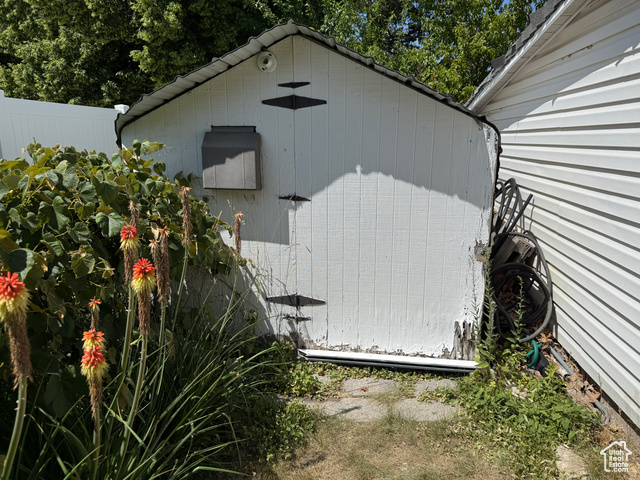Photo 13 for MLS #2092095 at 1137 S Liberty Ave