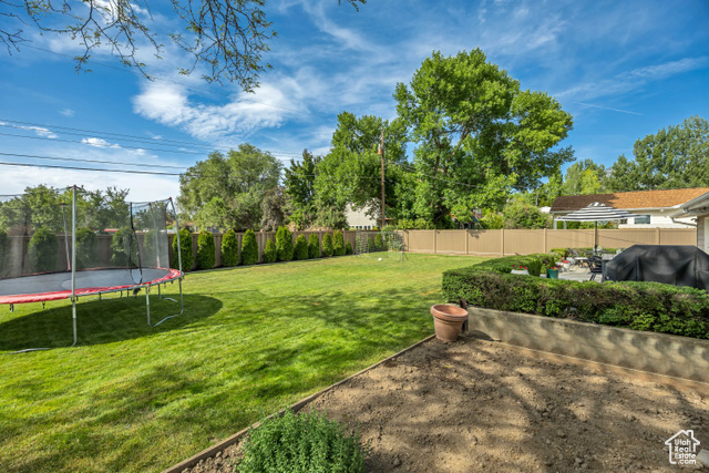 Photo 48 for MLS #2092123 at 2241 E Melodie Ann Way