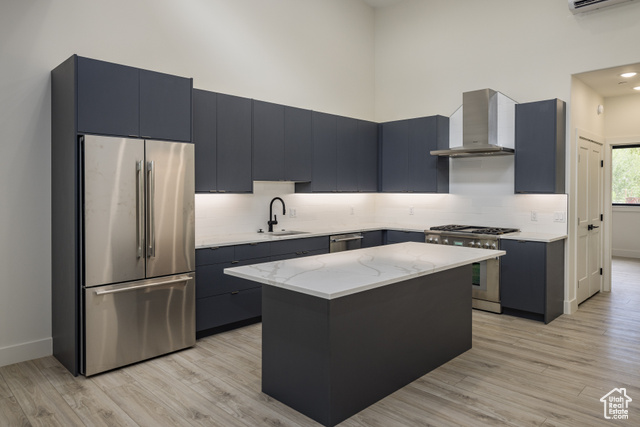 Photo 7 for MLS #2092142 at 214 S 200 East #6