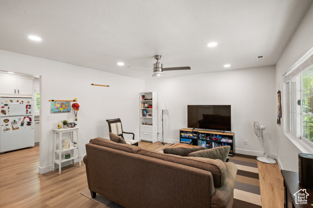 Photo 13 for MLS #2092167 at 49 N 300 East