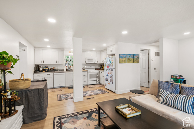 Photo 11 for MLS #2092167 at 49 N 300 East
