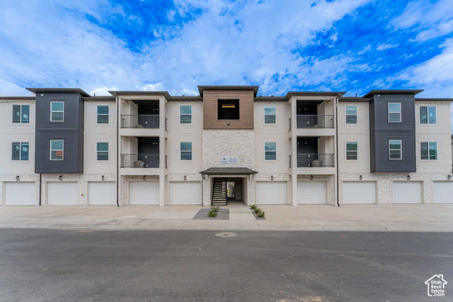 6528 W SKYLINE LOOP LN #A303, Herriman UT 84096