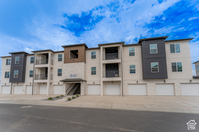 6528 W SKYLINE LOOP LN #A304, Herriman UT 84096