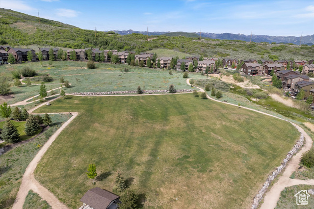 Photo 42 for MLS #2092202 at 1076 W Abigail Dr
