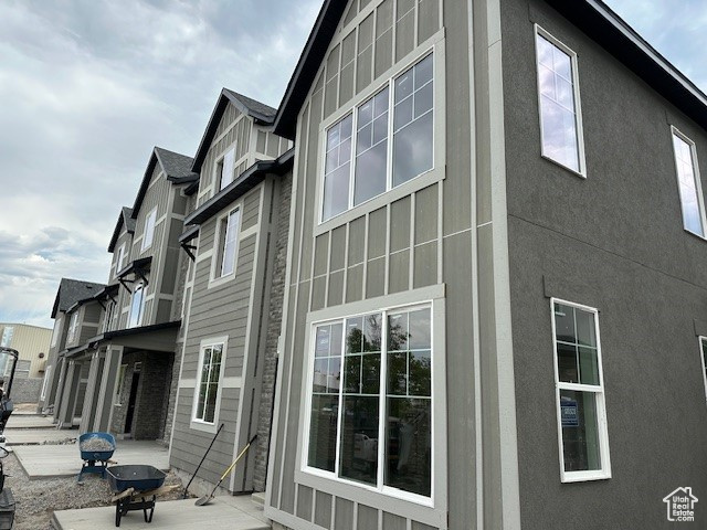 1157 N CLIFTON DR #106, North Salt Lake UT 84054