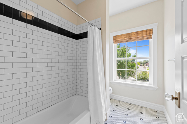 Photo 18 for MLS #2092223 at 1254 W 475 South