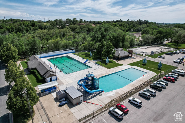 Photo 41 for MLS #2092241 at 810 Canyon Rd