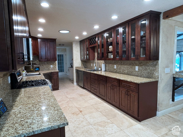Photo 12 for MLS #2092251 at 289 W Count Fleet Rd