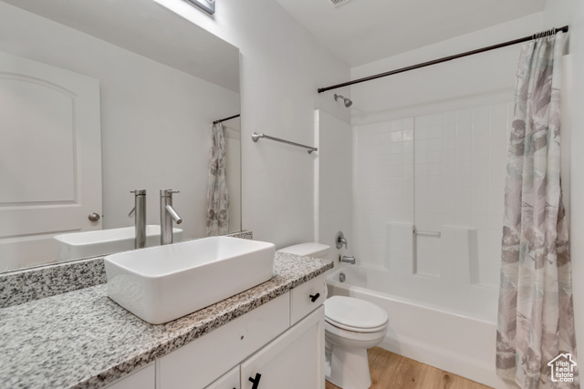 Photo 9 for MLS #2092282 at 327 E 2260 South