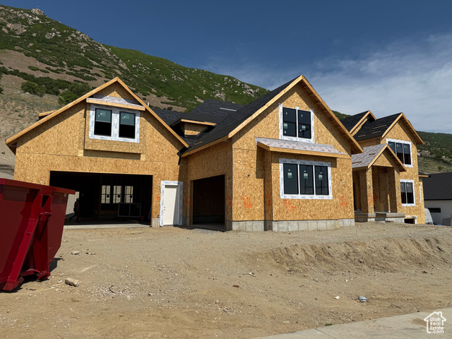 Photo 8 for MLS #2092302 at 292 N Flag Rock Dr