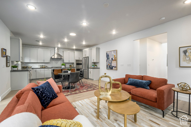 Photo 13 for MLS #2092317 at 1922 W Dotterel Cir #19