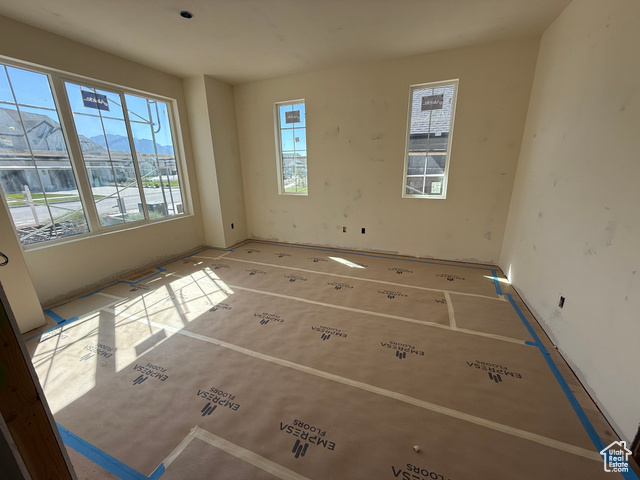 Photo 8 for MLS #2092318 at 1053 N 930 East #73