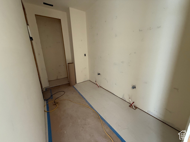 Photo 10 for MLS #2092318 at 1053 N 930 East #73