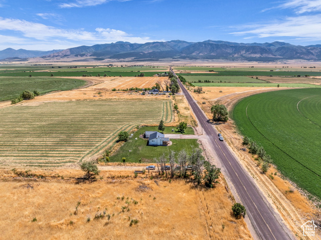Photo 12 for MLS #2092320 at 5098 W Hatton Rd