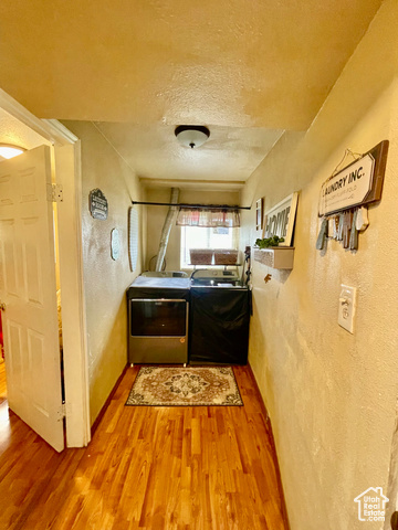 Photo 10 for MLS #2092321 at 1086 W Wenco Dr