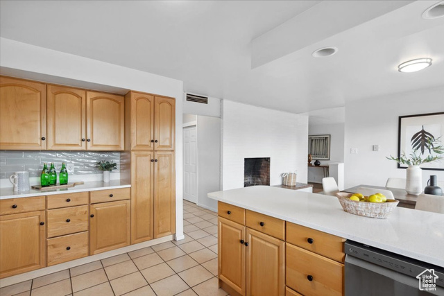Photo 13 for MLS #2092331 at 1881 S Foothill Dr