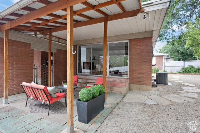 Photo 34 for MLS #2092331 at 1881 S Foothill Dr