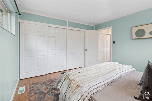 Photo 16 for MLS #2092331 at 1881 S Foothill Dr