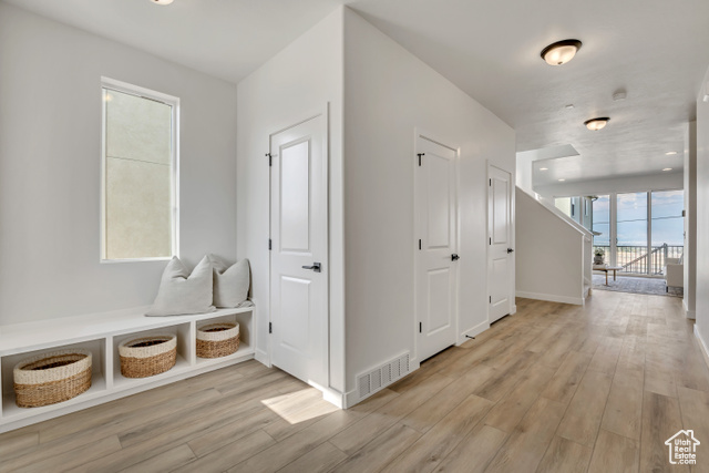 Photo 7 for MLS #2092396 at 6761 S Glade Creek Dr #229