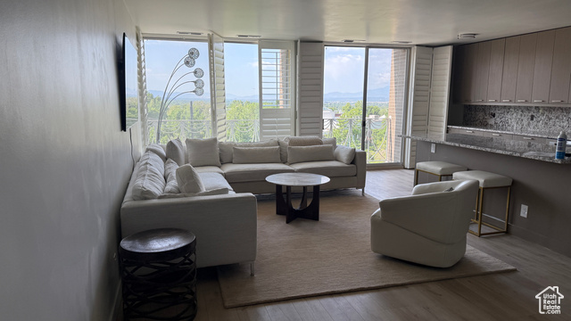 777 E SOUTH TEMPLE #4B, Salt Lake City UT 84102