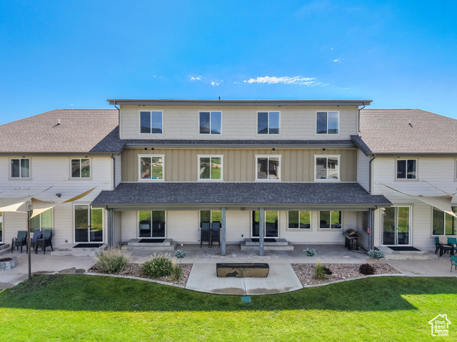 Photo 4 for MLS #2092439 at 175 S Blue Topaz Ln